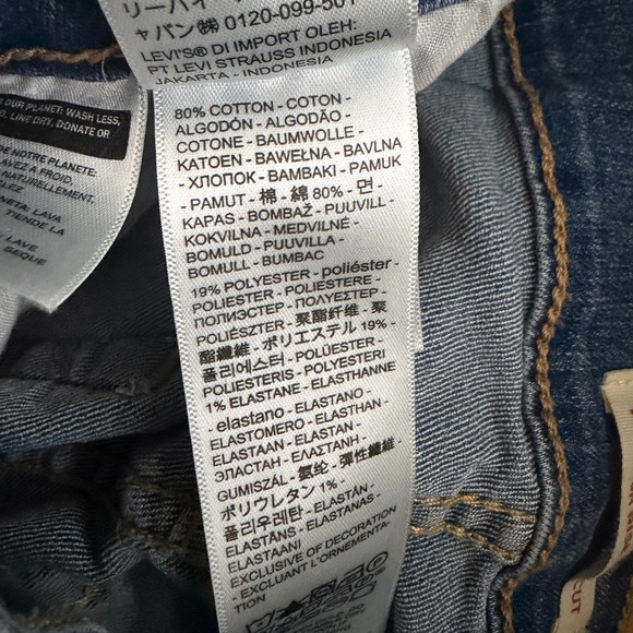 Levis High Rise Bootcut - 28 - Picture 6 of 7